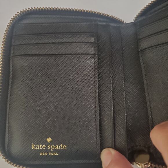 Kate Spade New York Zippered Bi-fold Wallet Travel Card Case Black - Picture 5 of 15